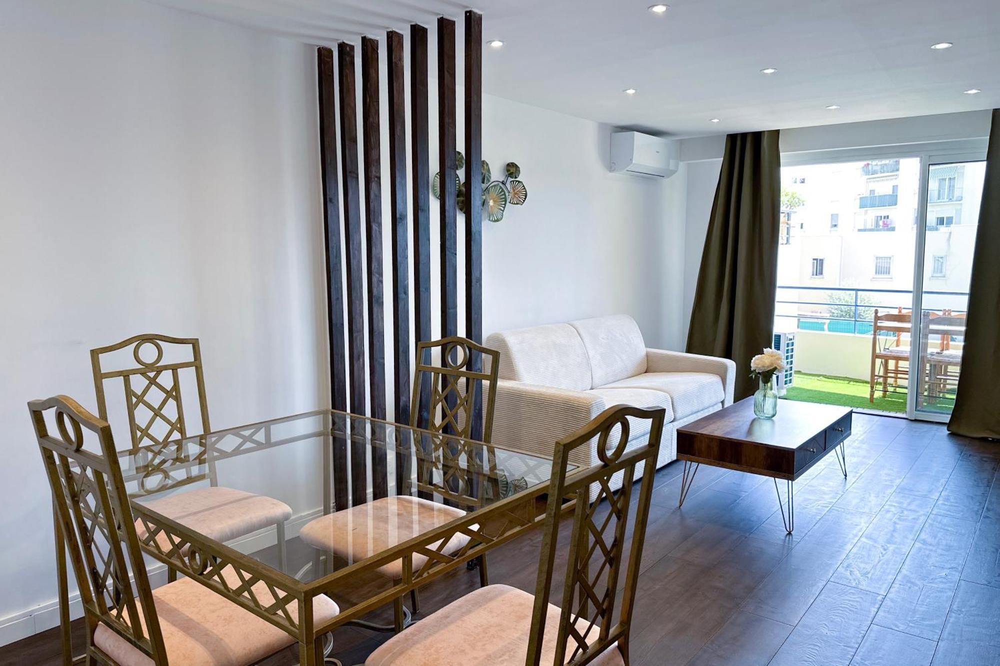 Poincare 4 - Lumineux, Renove, Central Et Calme A Juan Les Pins Antibes Exterior photo